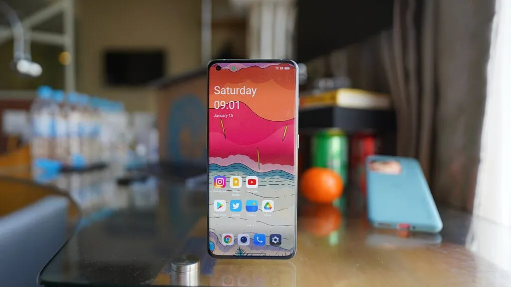 Смартфон OnePlus 10 Pro