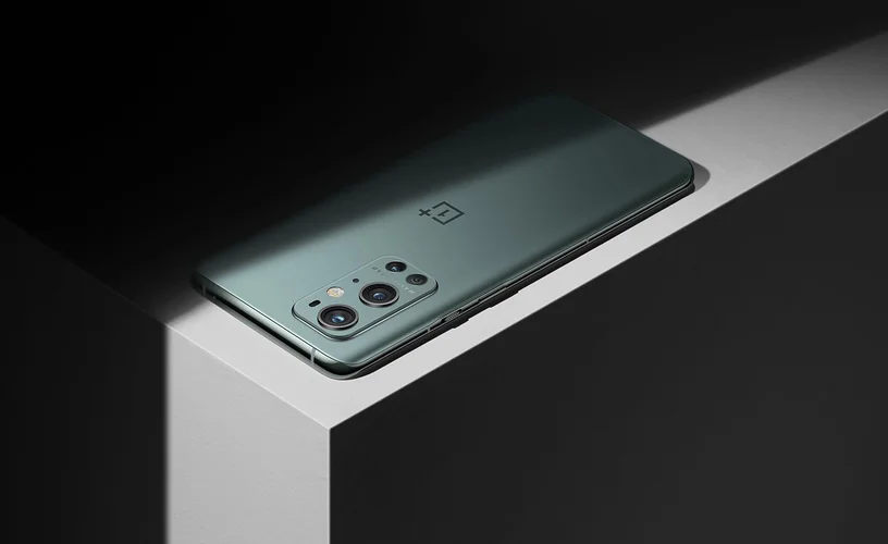 Смартфон OnePlus 9 Pro