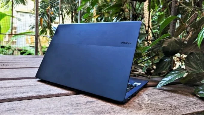 Infinix InBook X2