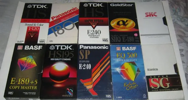 7 легендарных голосов эпохи VHS и русских 1990-х. Писатель Санаев, убийца «Людей Икс» и гнусавые чудовища