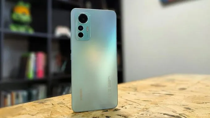 Xiaomi 12 Lite