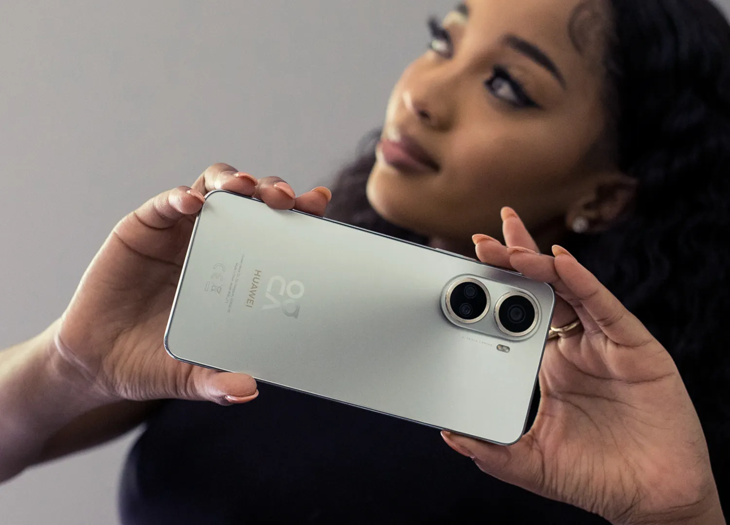 Смартфон Huawei Nova 10 SE