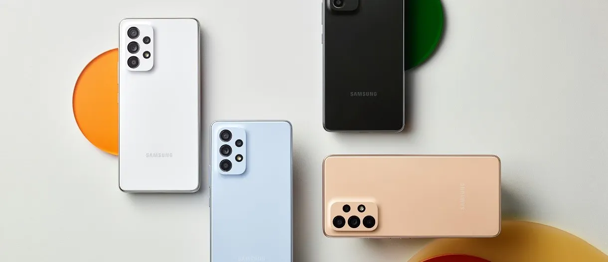 Samsung Galaxy A54 будет стоить фантастически дорого. Лучше взять прошлогоднюю модель