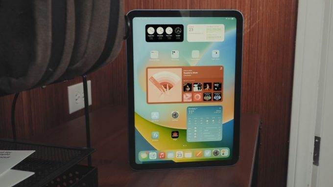 iPad (2022)