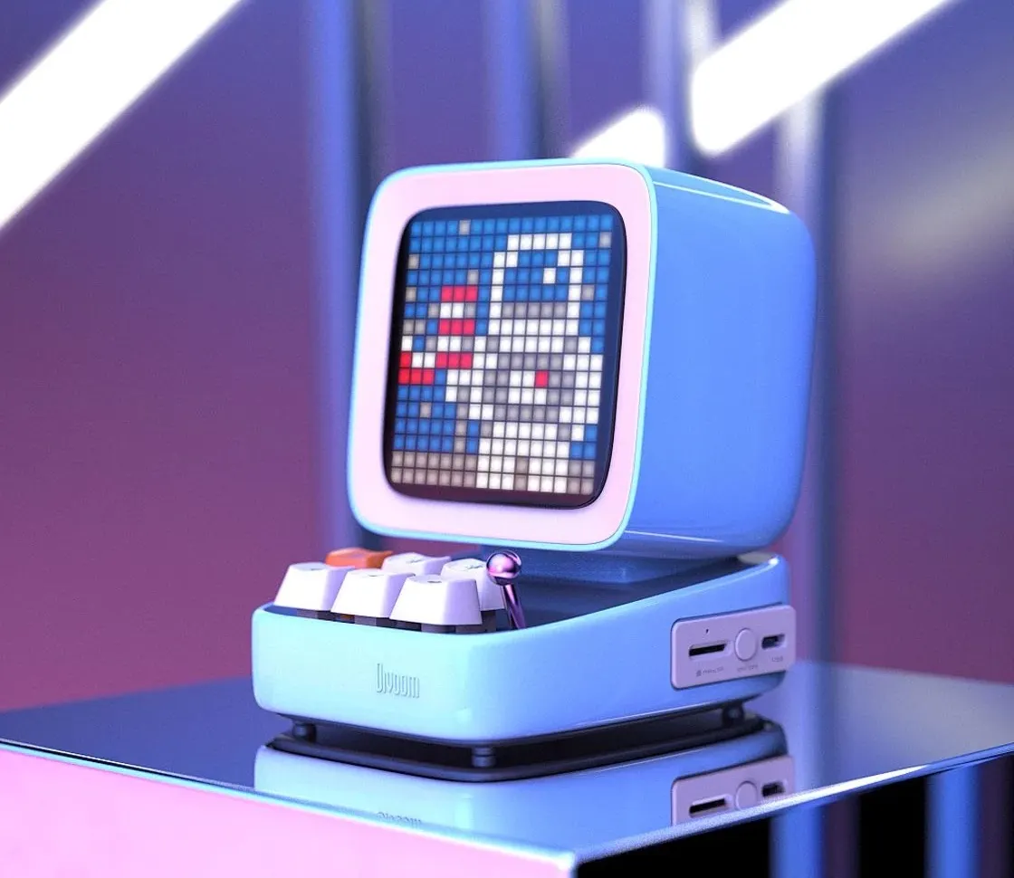 Нашли крутейшую колонку с пиксельным дисплеем в корпусе ретрокомпьютера. Вы точно захотите себе такую