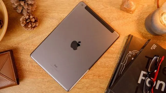iPad (2021)