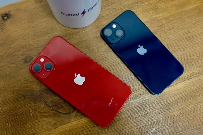 iPhone 13