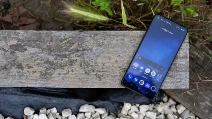 Realme GT Neo 3T