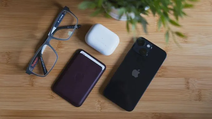 iPhone 13 mini