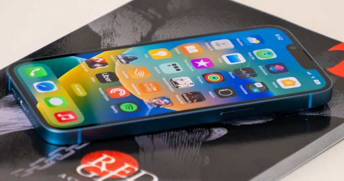 iPhone 14