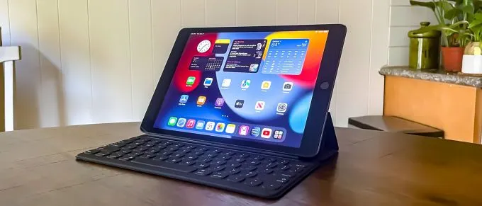 iPad (2021)