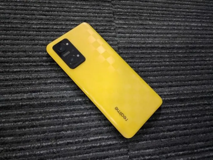 Realme GT Neo 3T