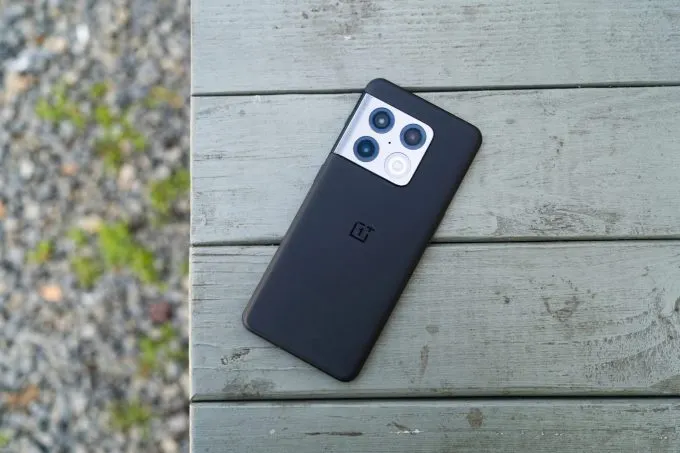 OnePlus 10 Pro