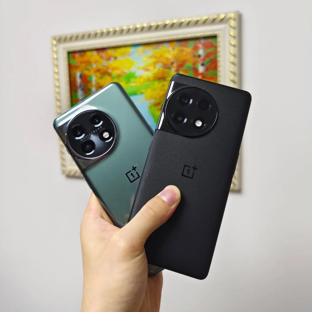 Смартфон OnePlus Ace 2