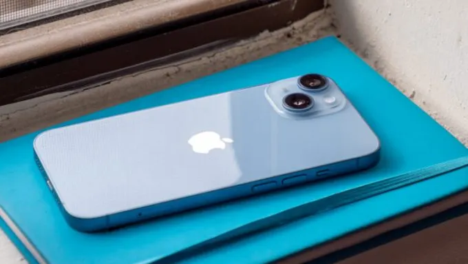 iPhone 14