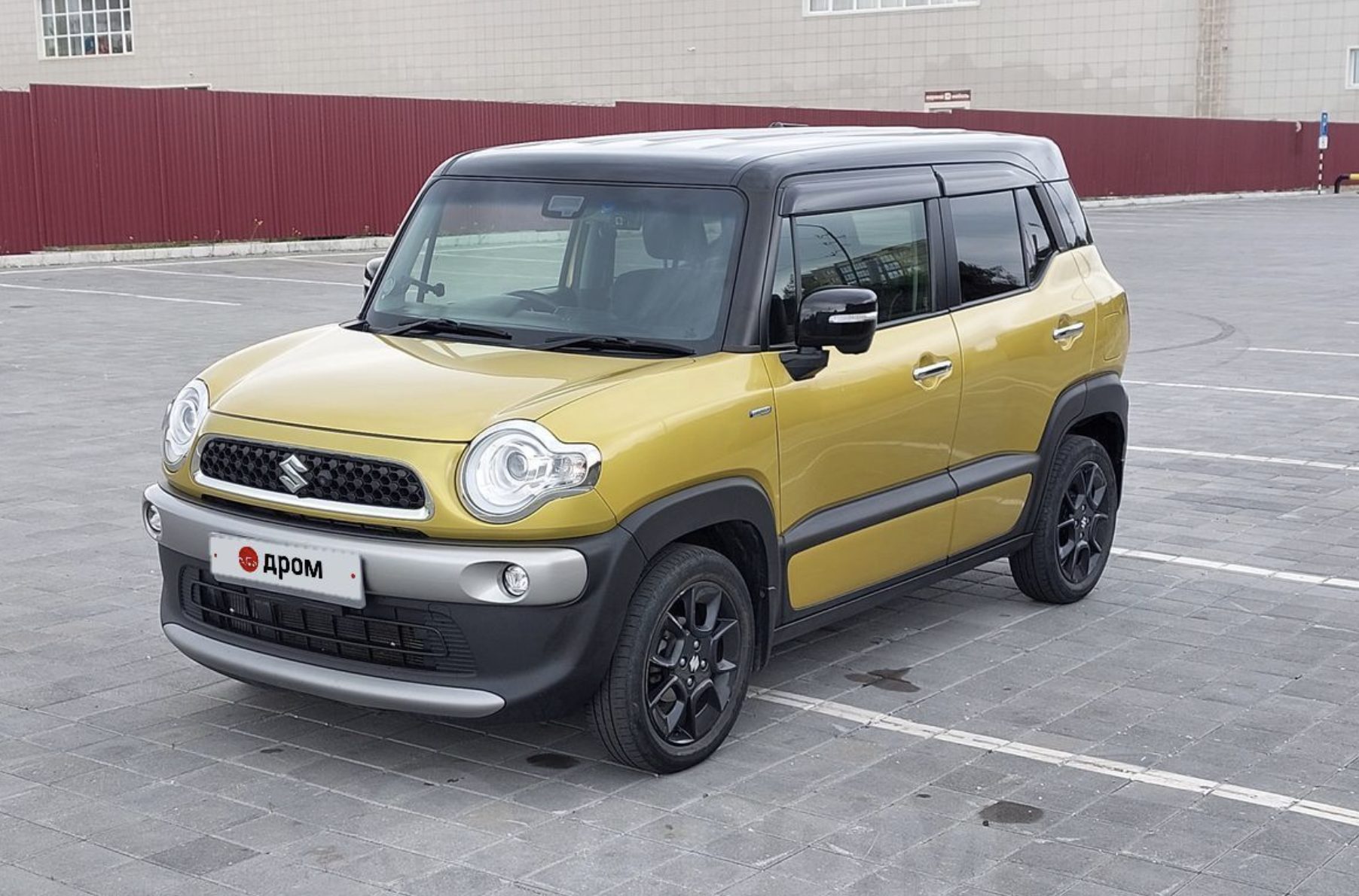 В России появился Suzuki XBee. Компактный японский кроссовер стоит дешевле многи