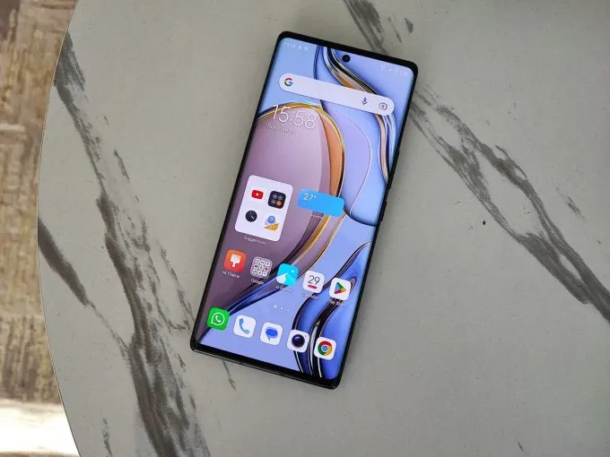Tecno Phantom X2