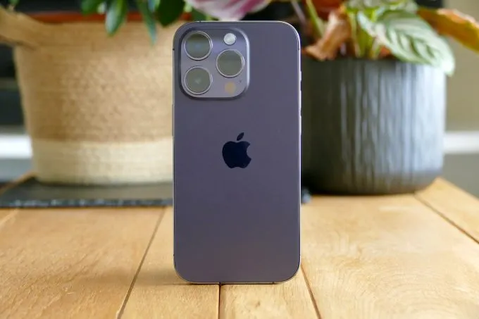 iPhone 14 Pro