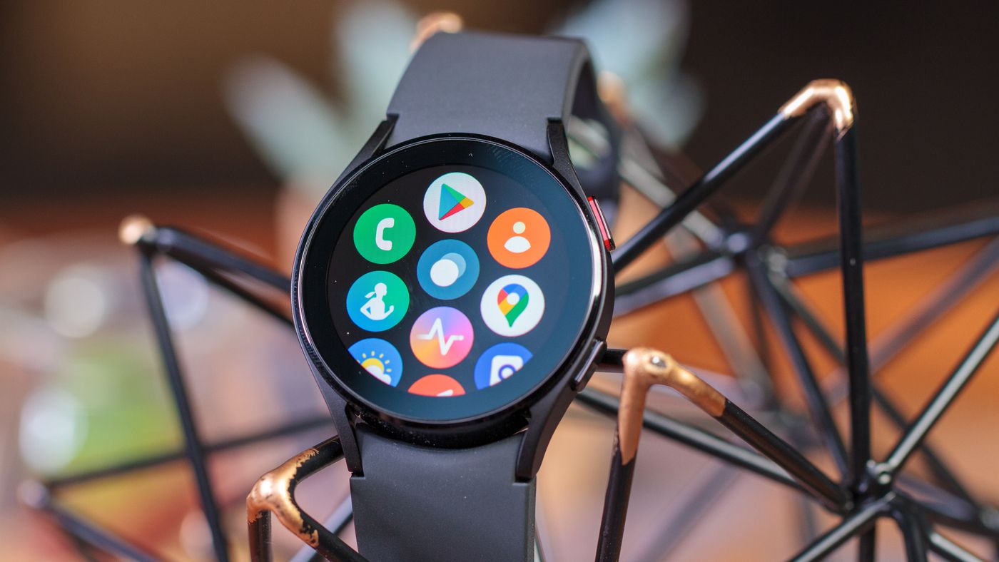 Samsung Galaxy Watch4 — самые оптимальные смарт-часы бренда. Умеют все, а  стоят совсем недорого — Палач | Гаджеты, скидки и медиа