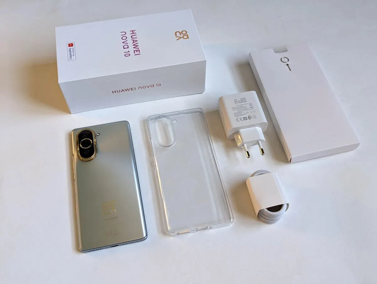 Смартфон Huawei Nova 10