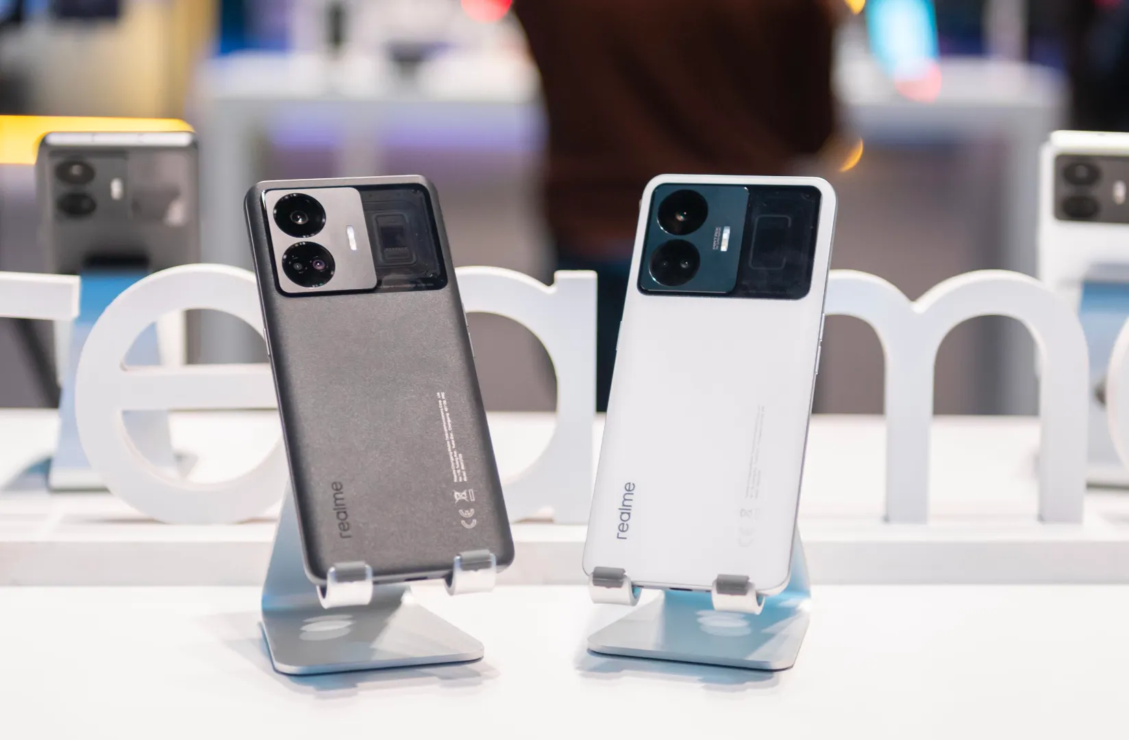 Смартфон Realme GT 3