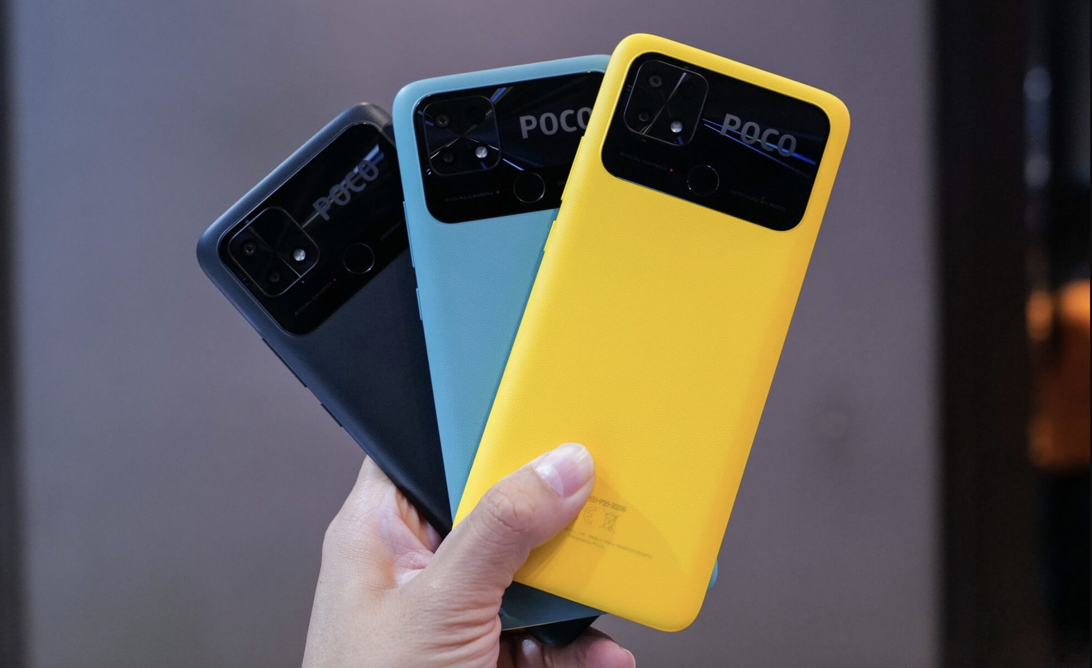 Смартфон poco c40. Poco c40. Xiaomi poco c40 чехол. Xiaomi poco c40 комплект. Гаджеты для смартфона.