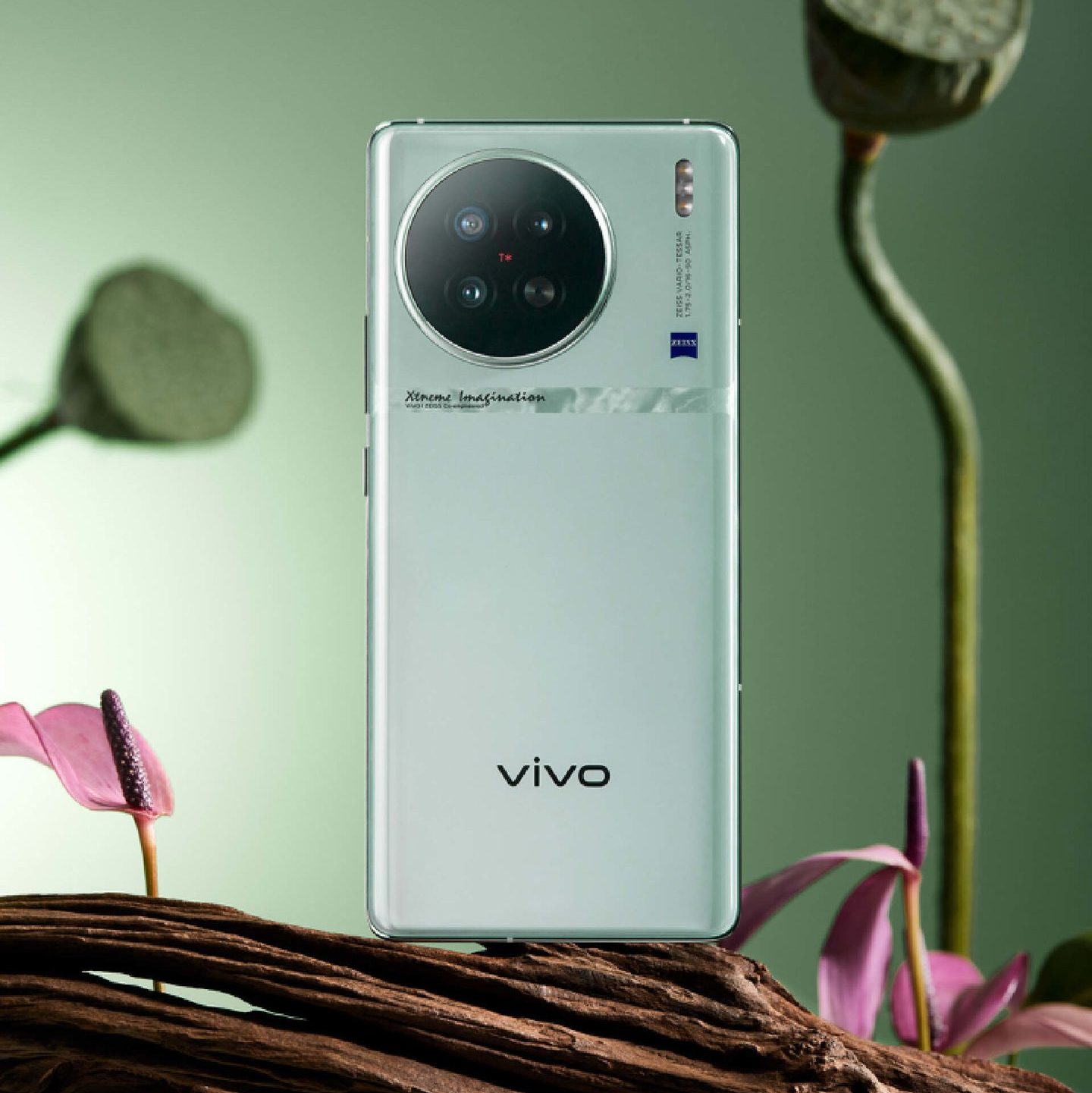 Смартфон Vivo X90s