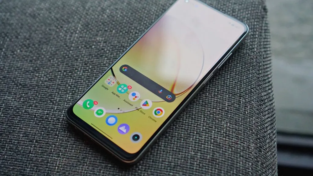 Realme 10 — лучший бюджетник бренда. Его еще можно забрать по адекватной цене