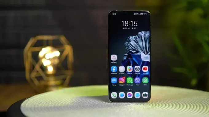Huawei P60