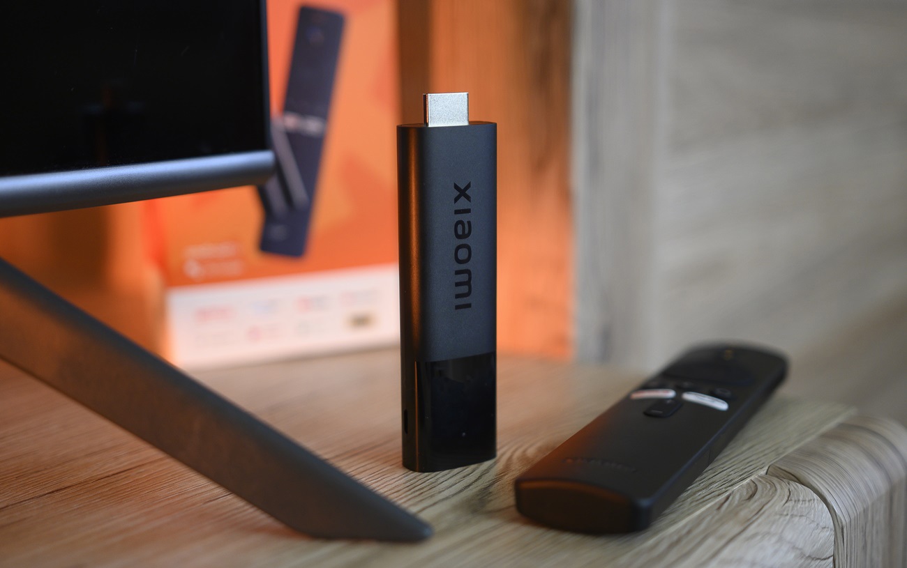 «Оживила мой старый ТВ». Хитовая ТВ-приставка Xiaomi подешевела в ...