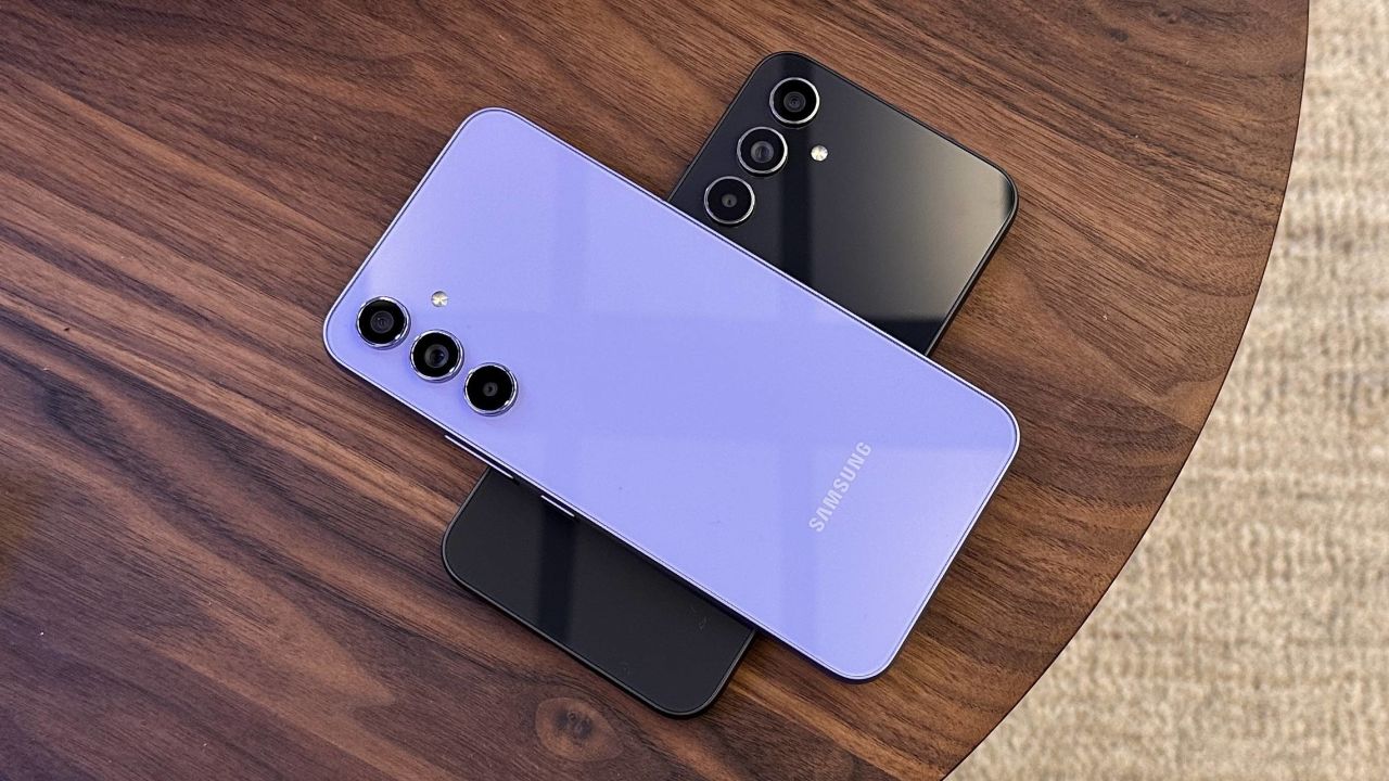 Samsung Galaxy A54 — главный хит бренда. Его сейчас отдают по минимальной  цене — Палач | Гаджеты, скидки и медиа