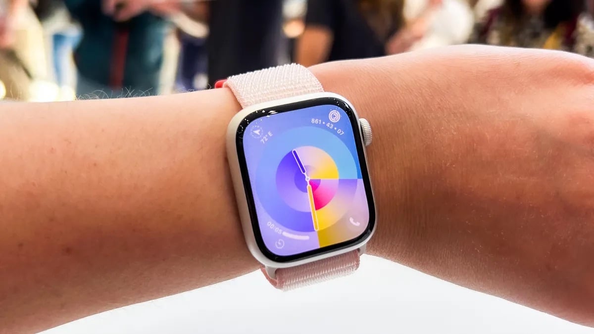 Новые Apple Watch Series 9 привезли в Россию, но цены — кошмар. Другие  смарт-часы бренда гораздо выгоднее — Палач | Гаджеты, скидки и медиа