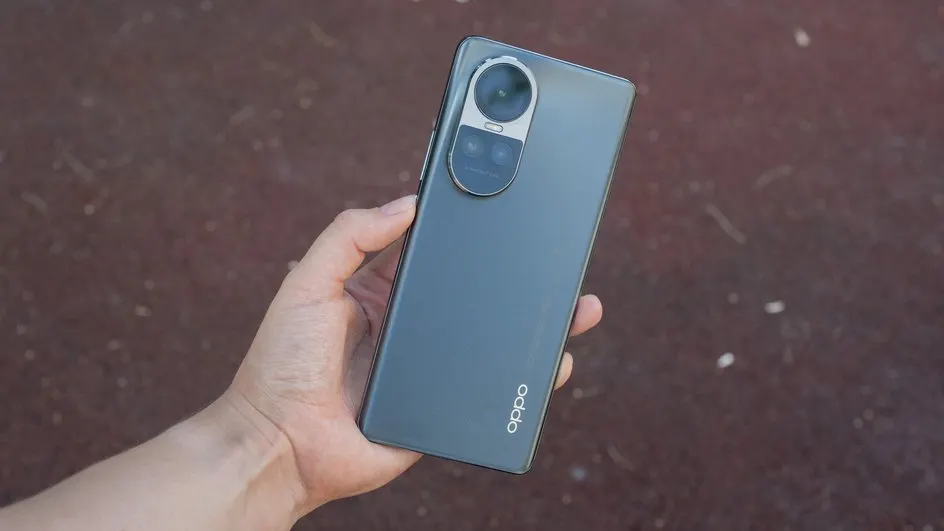 Смартфон Oppo Reno 10