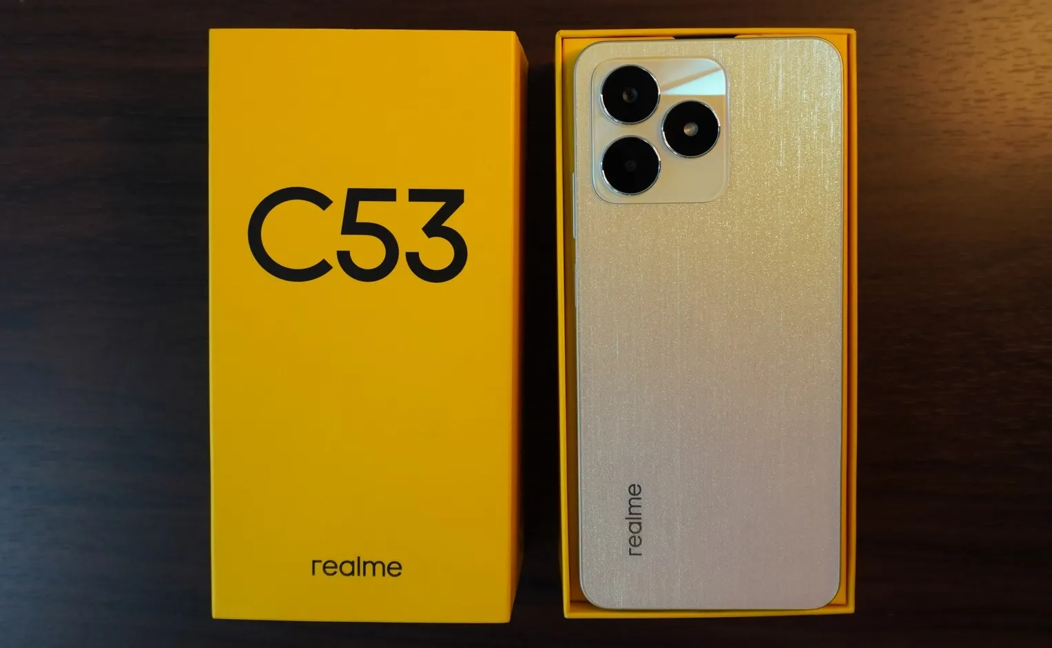 Смартфон Realme C53