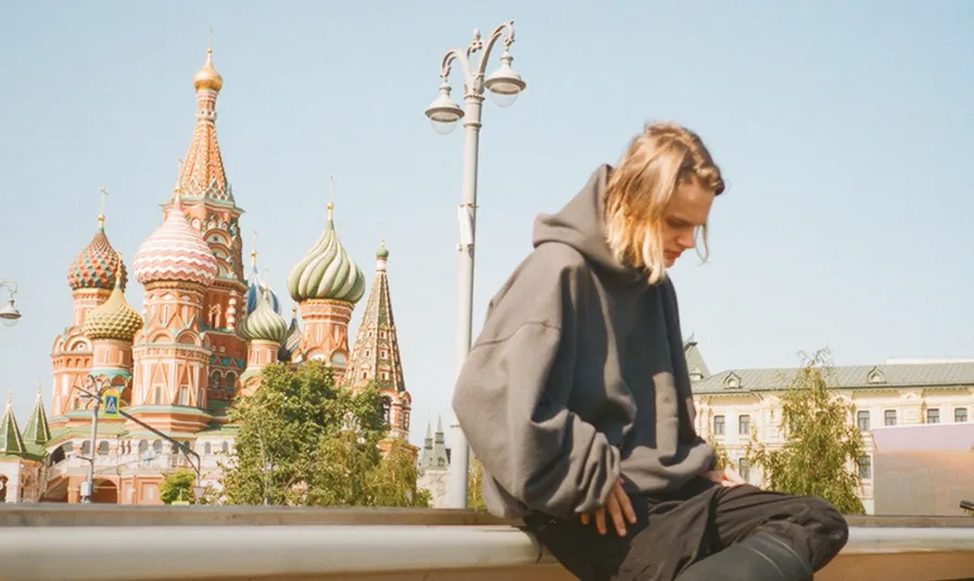 Скалли Милано записал кринжовый дисс на Оксимирона *. И рассказал, как игнорирует другого иноагента