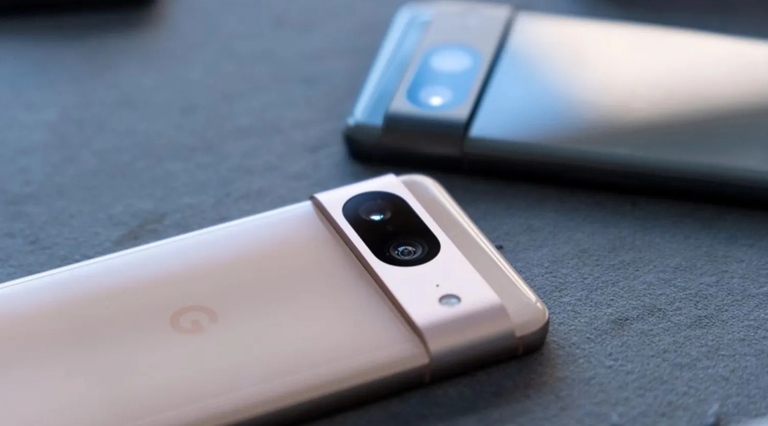 Смартфон Google Pixel 8