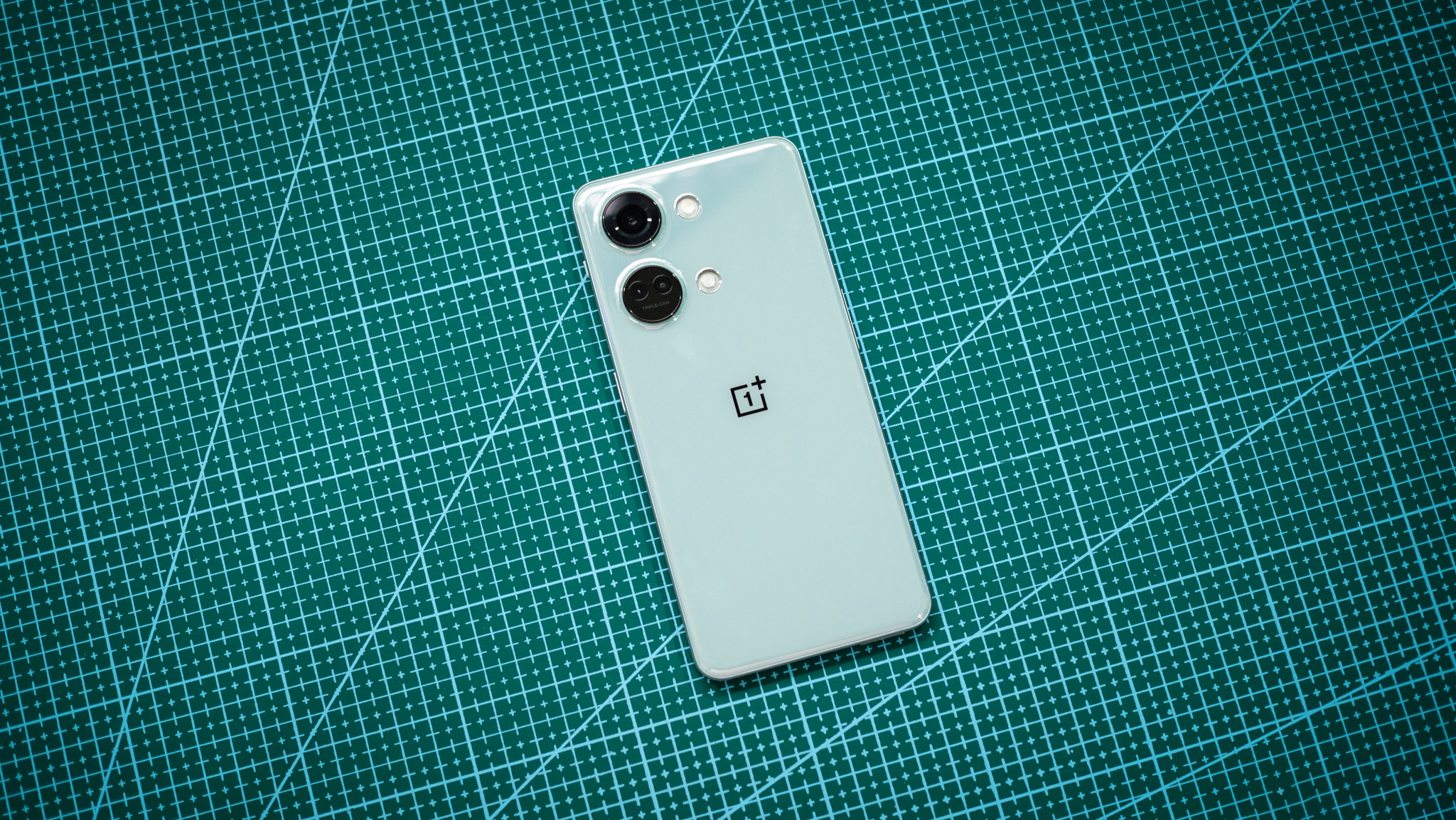 Топовый OnePlus Nord 3 отдают с жирной скидкой. Это один из лучших  субфлагманов на рынке — Палач | Гаджеты, скидки и медиа