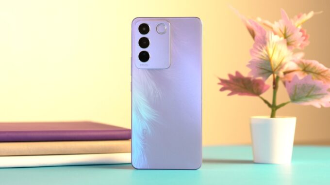 Vivo V27e