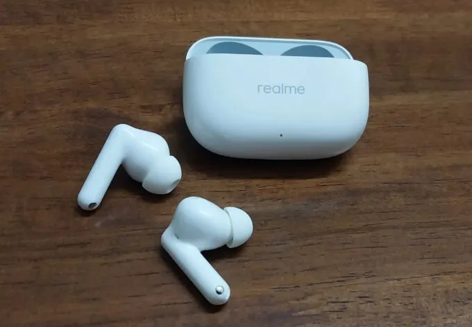 Realme Buds T300