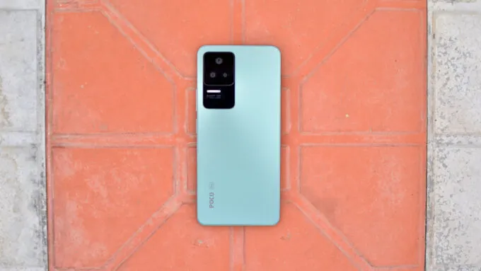 Xiaomi Poco F4