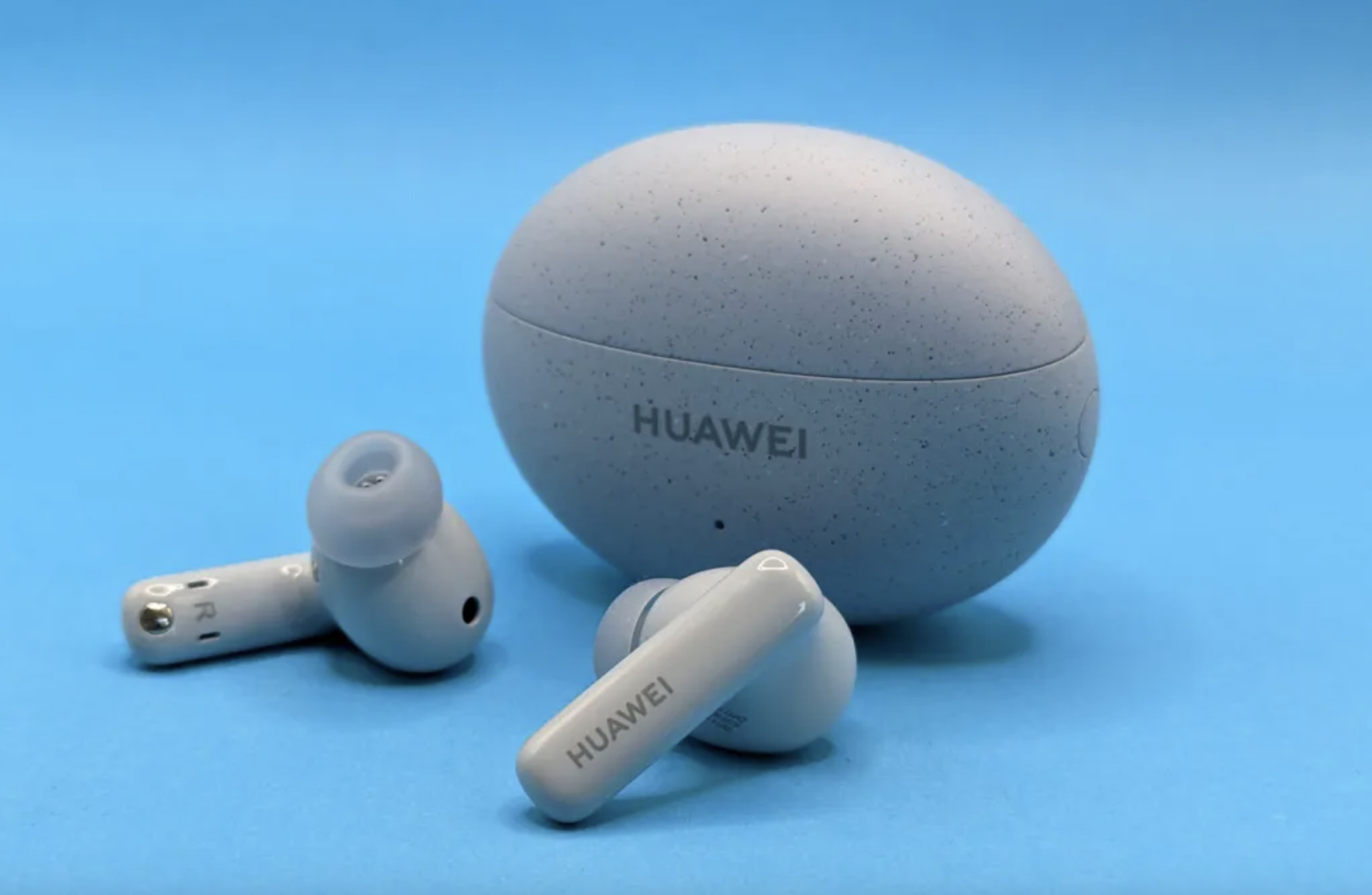 Huawei buds купить. Беспроводные наушники Huawei freebuds 5i. Беспроводные наушники Huawei freebuds 5. Huawei Buds 4.