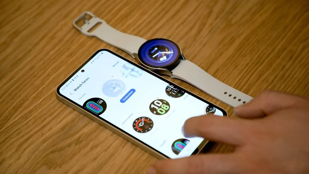 Смартфон Samsung Galaxy S23 FE