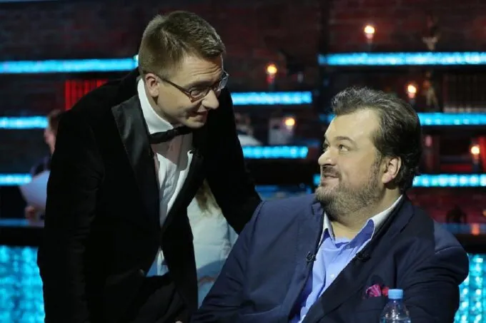 Александр Якушев и Василий Уткин в шоу СТС «Большой вопрос» 