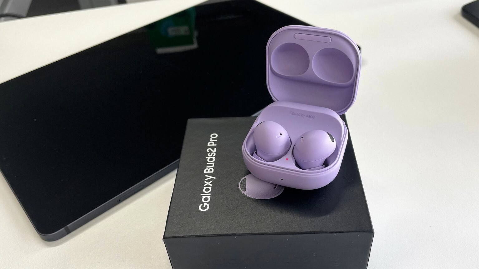 Галакси будс 3 про. Samsung Galaxy Buds 2 Pro. Наушники самсунг Buds Pro 2. Наушники true Wireless Samsung Galaxy Buds 2 Pro Graphite (SM-r510). Беспроводные наушники Galaxy buds2.