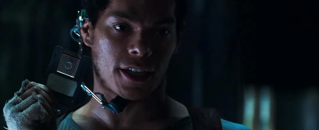 9 персонажей, которых позорно убили за кадром между фильмами. От родственников Индианы Джонса до героя «Матрицы»