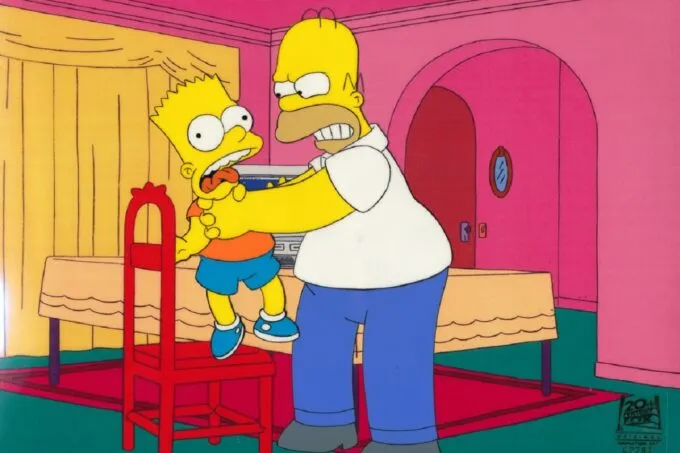 Гомер Симпсон душит Барта Симпсона