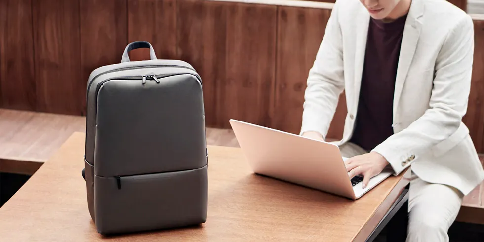 3 крутых аксессуара с Яндекс.Маркета. Компактный пауэрбанк, хитовая колонка и стильный рюкзак