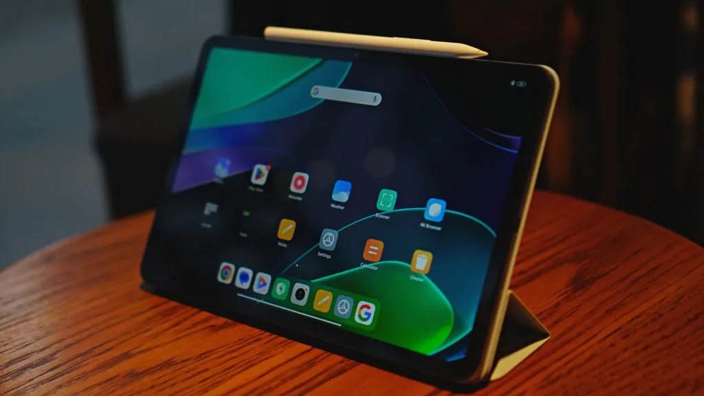Этот Xiaomi — главный Android-планшет 2023 года. Его сейчас сливают за ...