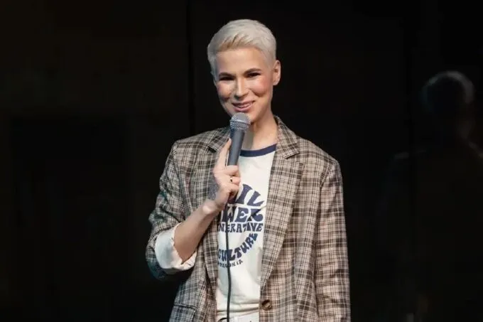 Зоя Яровицына в шоу «Женский стендап» на ТНТ