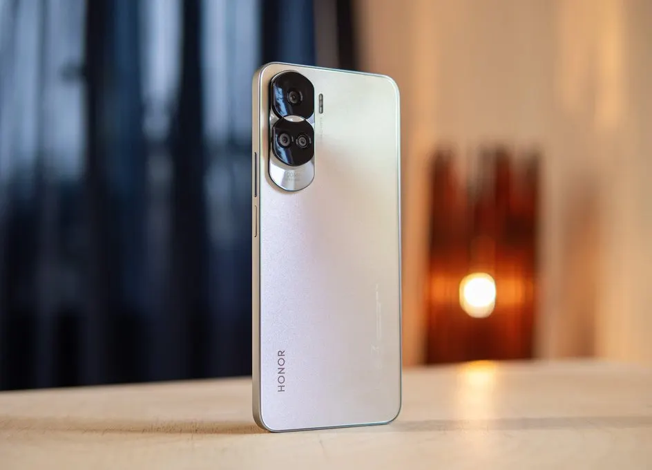 Смартфон Honor 90 Lite